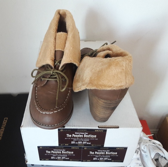 Chelsea crew heels - Picture 3 of 3